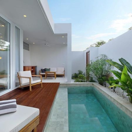 Neptune Studios Adults Only Gym And Recovery Access Kuta  Exterior foto